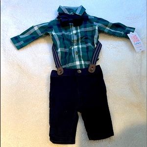 New with tags. Carters button up with suspenders